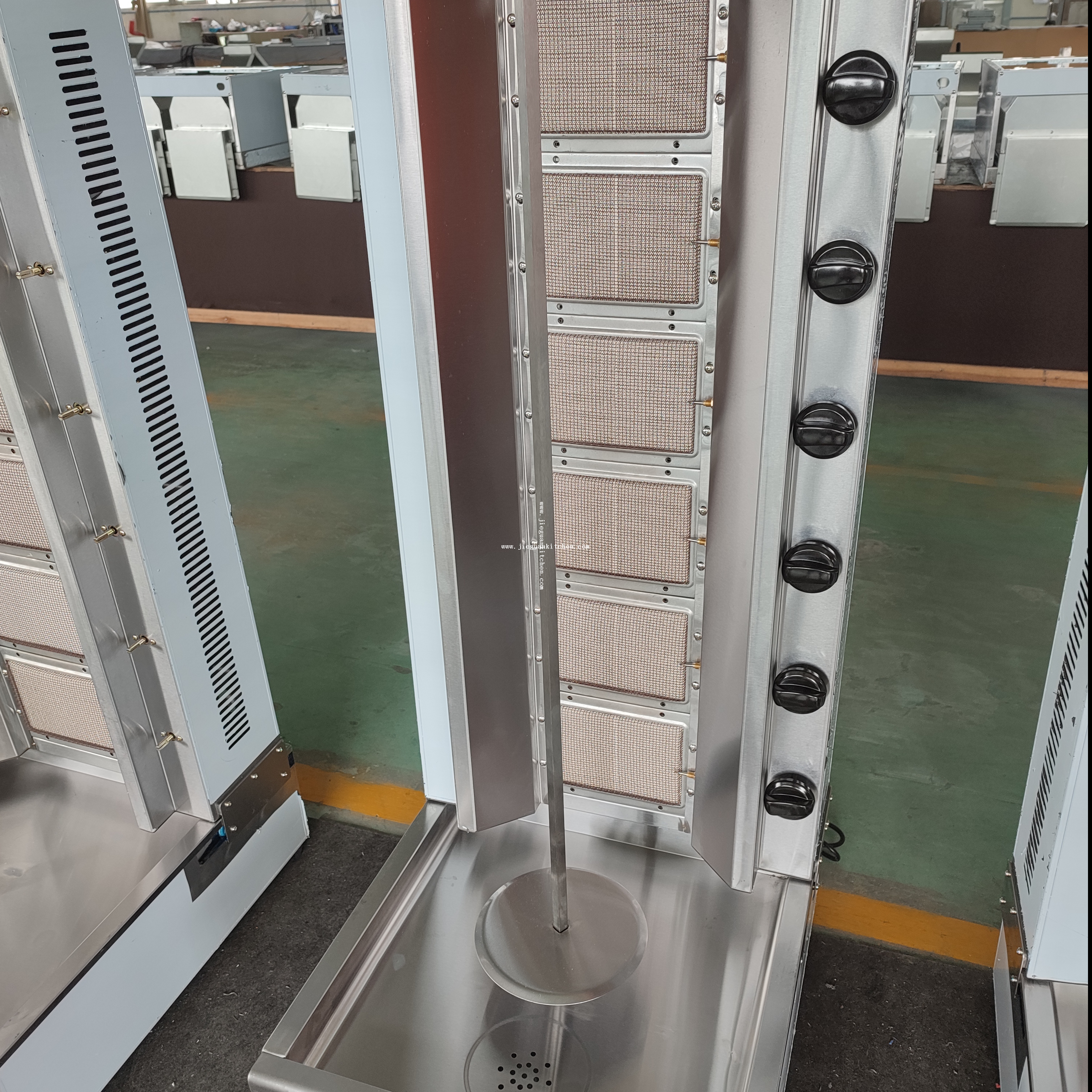 ماكينة عمل الشاورما الأوتوماتيكية بالكامل ماكينة كباب ماكينة شواء 2/3/4/5/6 الموقد الغاز شواية باربيكيو